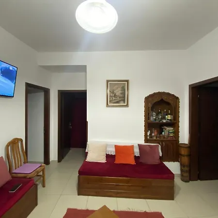 Cico &private Hotel *